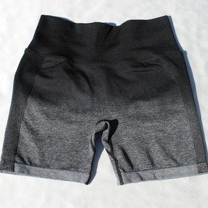 Seemless Scunch Shorts